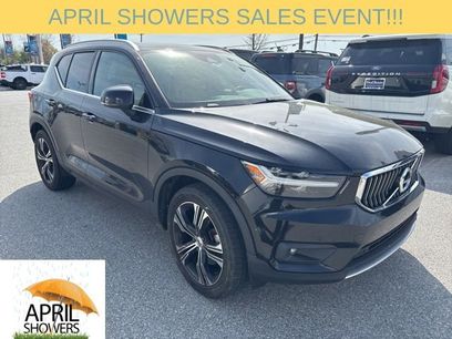Used 2021 Volvo XC40 T5 Inscription w/ Climate Package