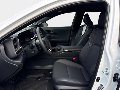 New 2026 Toyota Crown Platinum AWD/4WD image 21