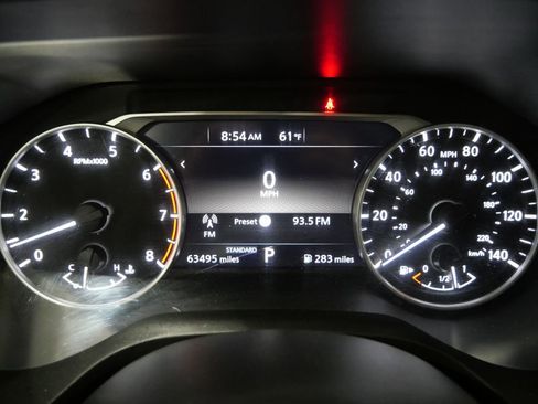 Used 2023 Nissan Rogue SV image 15