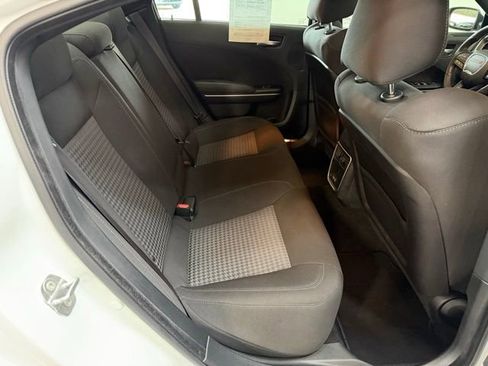 Used 2022 Dodge Charger Scat Pack w/ Dynamics Package image 38