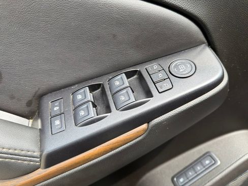 Used 2020 GMC Yukon Denali AWD/4WD image 29