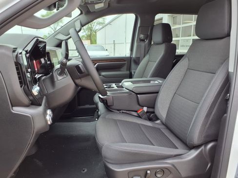 New 2025 GMC Sierra 2500 SLE w/ SLE Convenience Package image 5