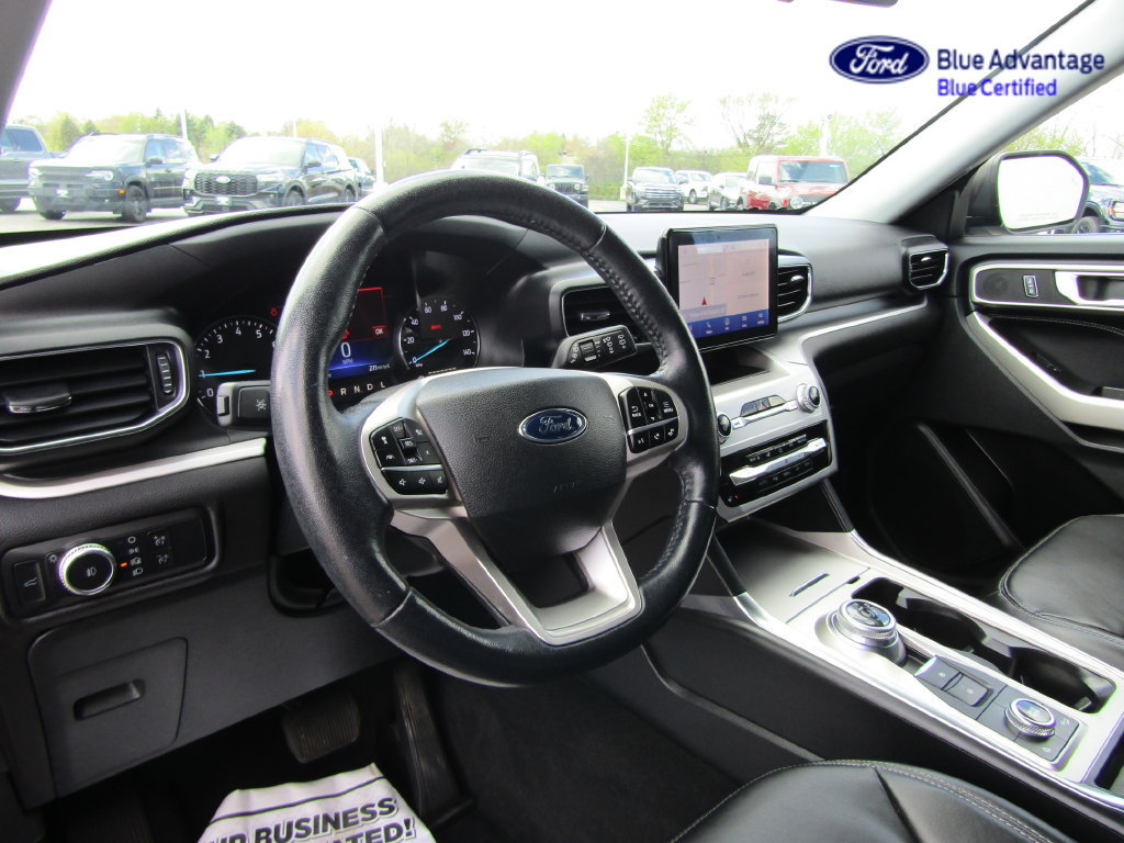 Certified 2022 Ford Explorer XLT w/ Equipment Group 202A AWD/4WD image 14