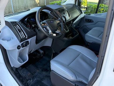 Used 2019 Ford Transit 250 148 High Roof RWD image 12