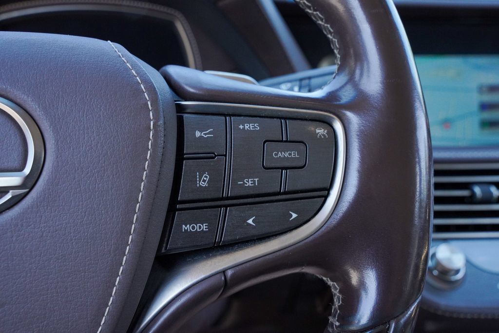 Used 2018 Lexus LS 500 AWD w/ Interior Upgrade Package image 7