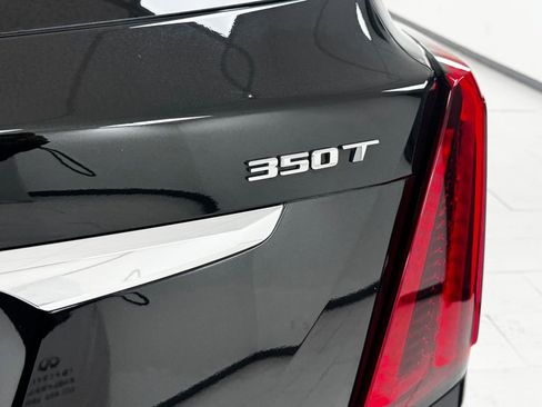 Used 2023 Cadillac XT5 Luxury image 37