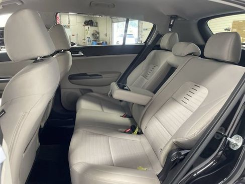 Used 2020 Kia Sportage LX w/ LX Popular Package AWD/4WD image 23
