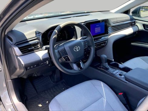 Certified 2025 Toyota Camry LE FWD image 17