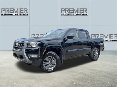 New 2025 Nissan Frontier SV w/ SV Convenience Package