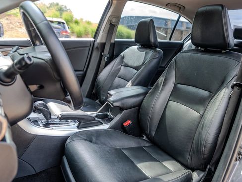 Used 2016 Honda Accord EX-L image 26