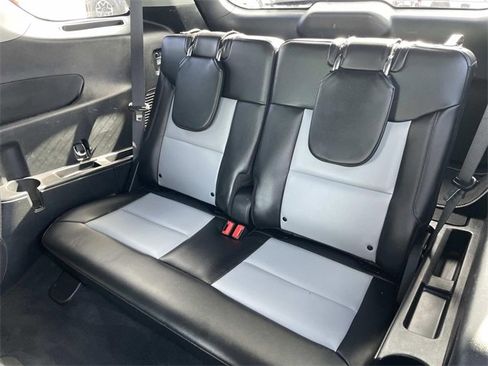 Used 2022 Ford Explorer XLT w/ Equipment Group 202A image 32