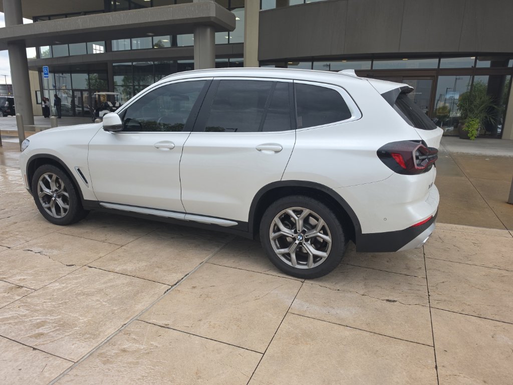 Used 2023 BMW X3 xDrive30i w/ Premium Package AWD/4WD image 6