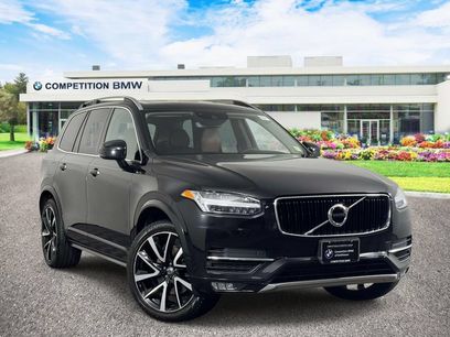 Used 2019 Volvo XC90 T6 Momentum w/ Protection Package