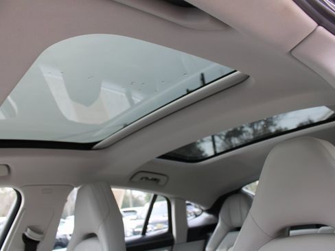 Used 2018 Porsche Panamera 4S image 58