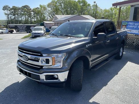 Used 2019 Ford F150 XLT image 3