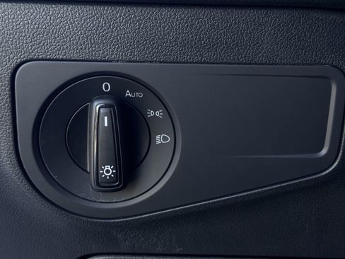 Used 2024 Volkswagen Tiguan S FWD image 19