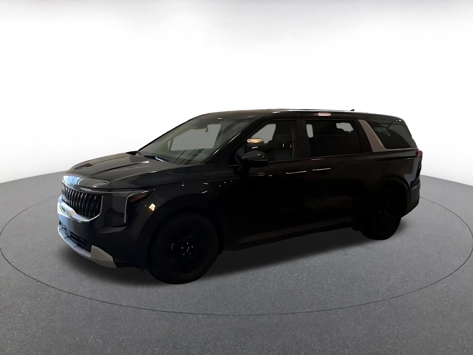 Used 2026 Kia Carnival FWD image 7