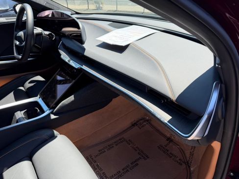 Used 2023 Lucid Air Touring AWD/4WD image 30