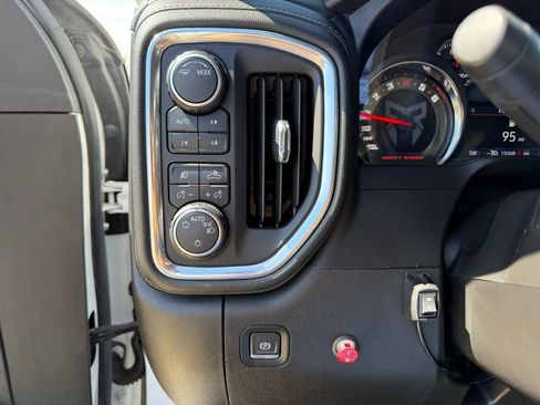 Used 2022 Chevrolet Silverado 1500 RST image 39