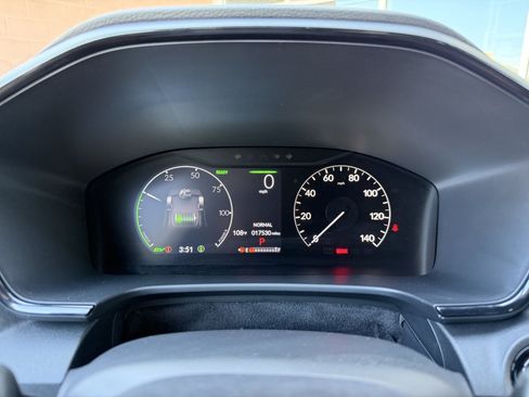 Used 2025 Honda CR-V Sport-L image 17