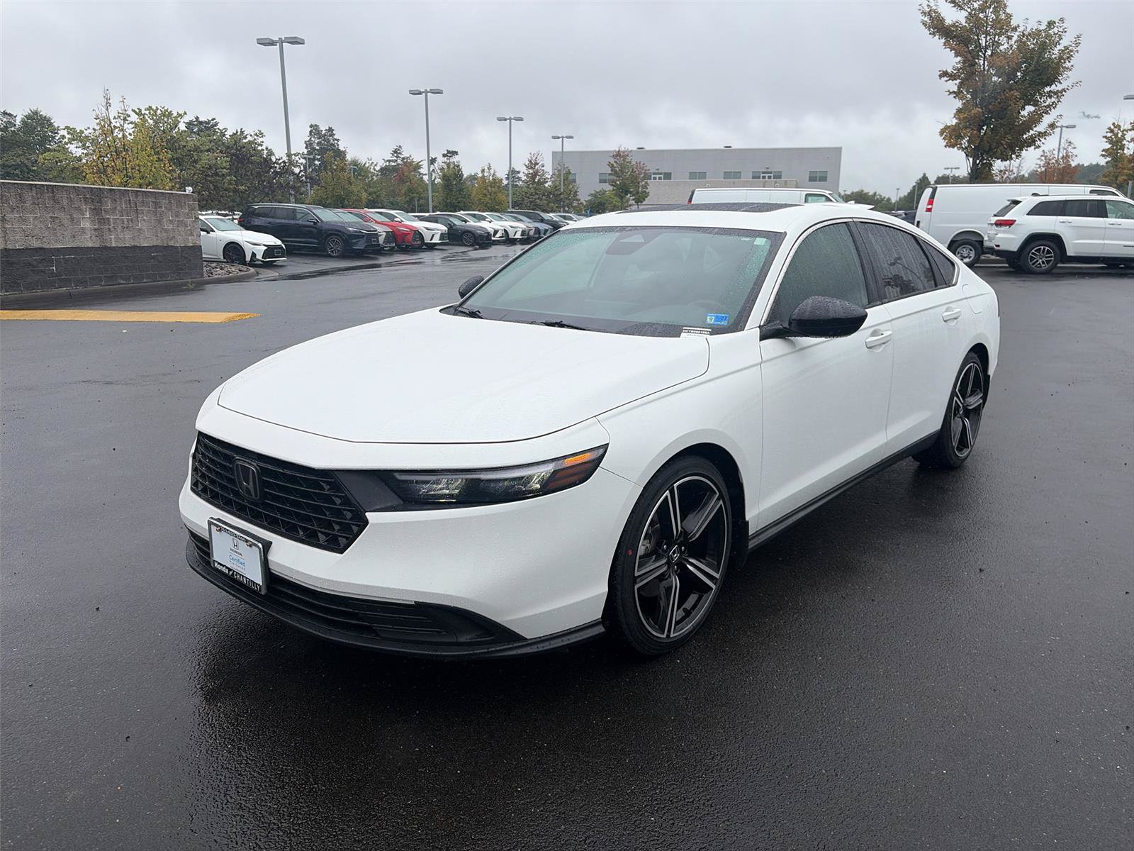 Certified 2024 Honda Accord Sport image 3