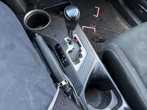 Used 2015 Toyota RAV4 XLE image 21