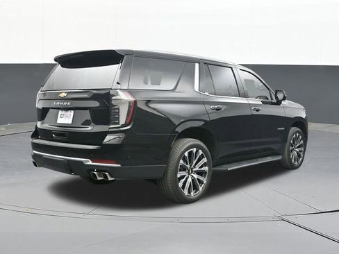 Used 2025 Chevrolet Tahoe High Country w/ Sun And Tow Package AWD/4WD image 15