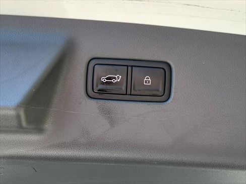 Used 2024 Hyundai Santa Fe SEL AWD/4WD image 9