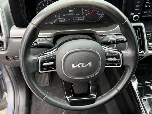 Used 2022 Kia Sorento SX FWD image 17