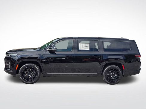 New 2026 Jeep Grand Wagoneer L Limited AWD/4WD image 17