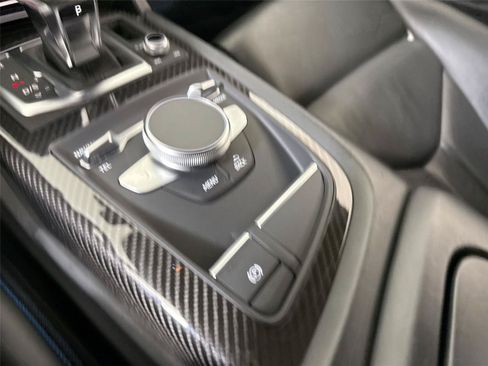 Used 2021 Audi R8 V10 w/ Premium Package RWD image 20