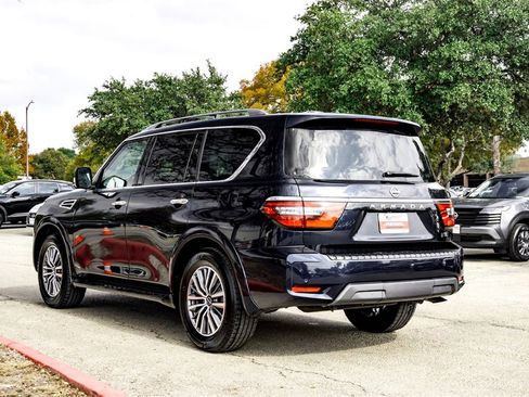 Used 2023 Nissan Armada SL w/ Captain's Chairs Package image 7