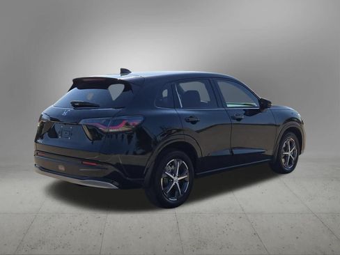 Used 2023 Honda HR-V EX-L image 6