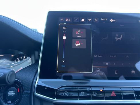 New 2026 Jeep Compass Latitude image 4