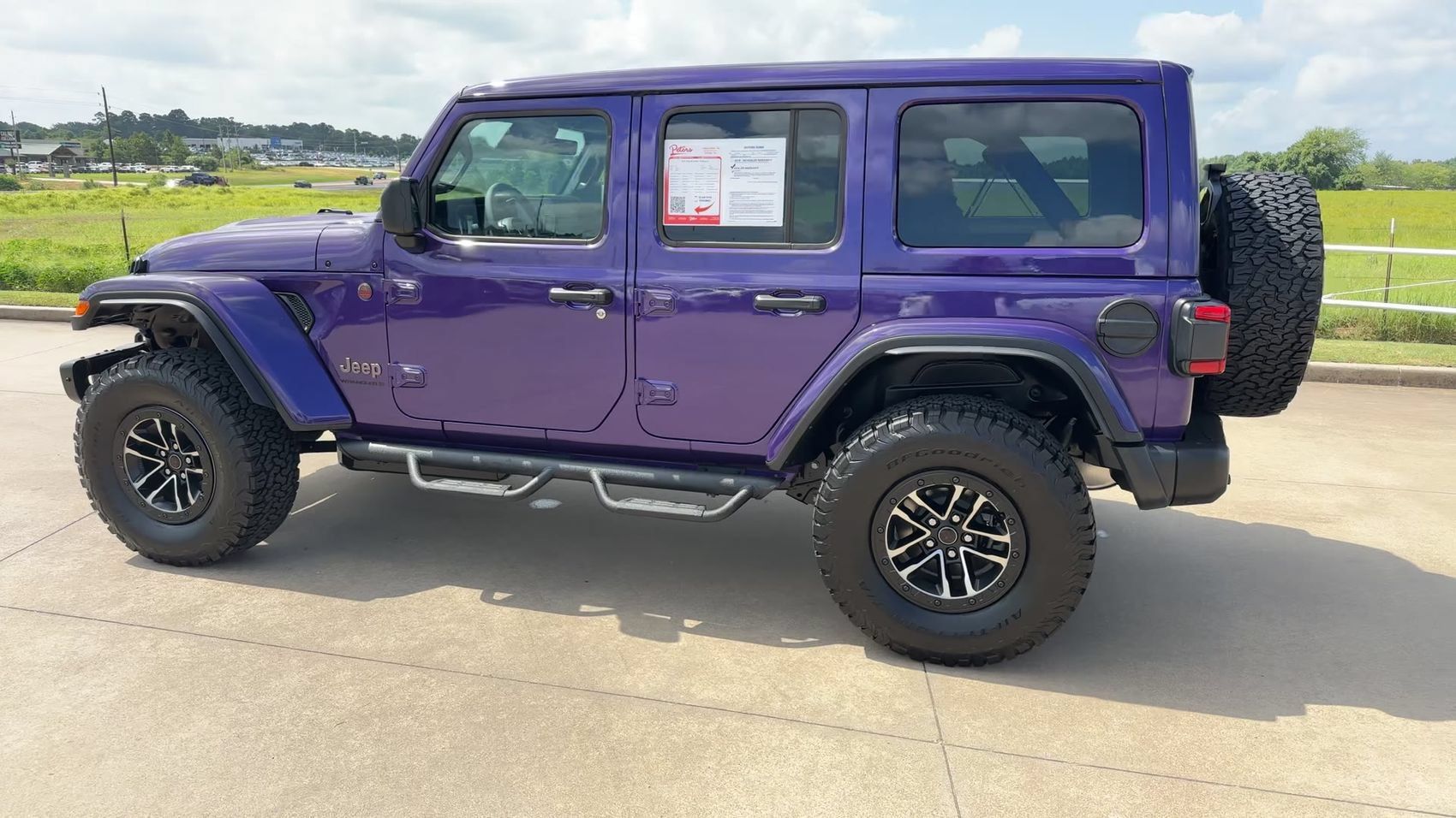 Used 2026 Jeep Wrangler Unlimited Rubicon AWD/4WD image 5