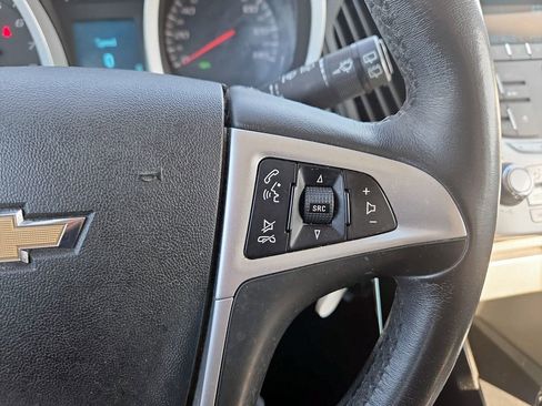 Used 2011 Chevrolet Equinox LT w/ Driver Convenience Package image 15