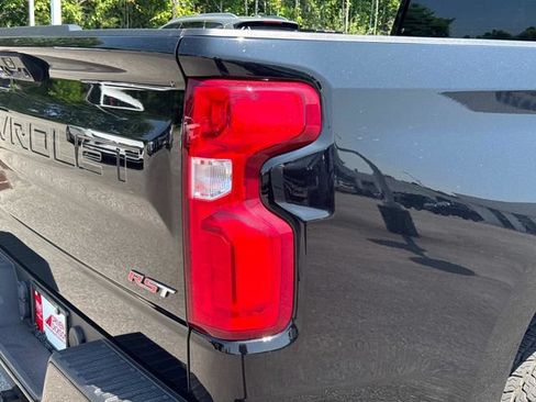 Used 2024 Chevrolet Silverado 1500 RST AWD/4WD image 12