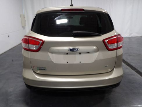 Used 2017 Ford C-MAX Energi SE FWD image 5