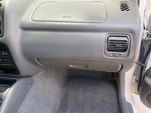 Used 2001 Suzuki Vitara JLS image 99