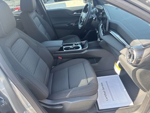 New 2026 Chevrolet Equinox LT w/ LPO, Floor Liner Package image 27