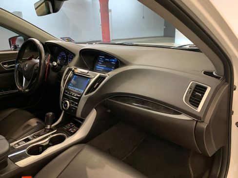 Used 2019 Acura TLX image 49