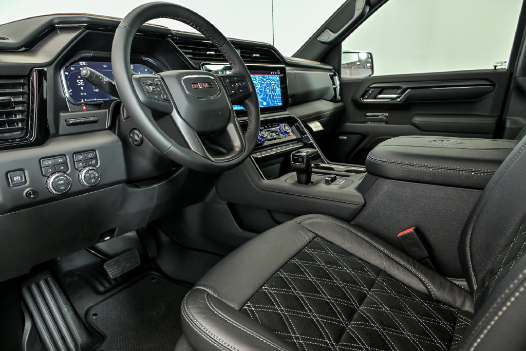 New 2026 GMC Sierra 1500 AT4 w/ Technology Package AWD/4WD image 7
