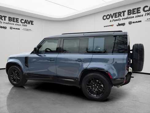 Used 2024 Land Rover Defender 110 X-Dynamic SE image 6