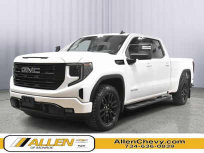 Used 2024 GMC Sierra 1500 Elevation w/ Max Trailering Package