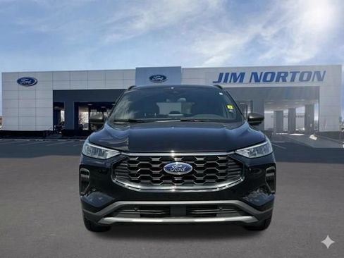 Used 2025 Ford Escape ST-Line FWD image 10