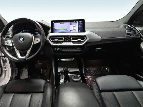 Certified 2023 BMW X4 xDrive30i w/ Premium Package image 12