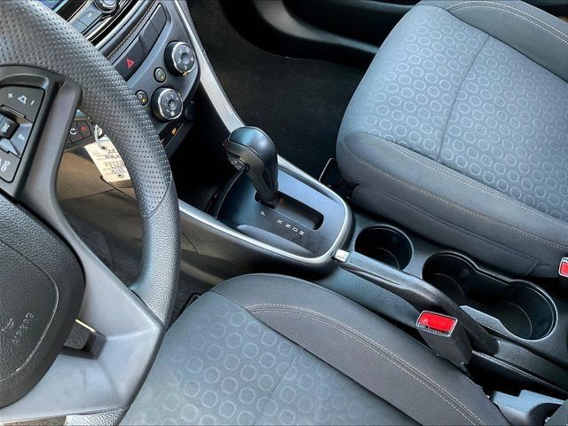 Certified 2022 Chevrolet Trax LS w/ Tint and Cruise Package FWD image 20
