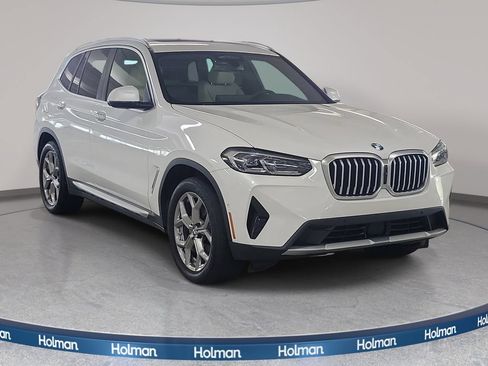 Used 2024 BMW X3 sDrive30i w/ Premium Package RWD image 4
