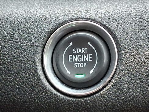 Used 2025 GMC Acadia Denali w/ Super Cruise Package AWD/4WD image 25
