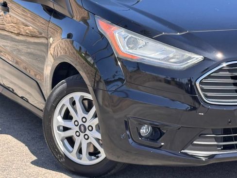 Used 2019 Ford Transit Connect XLT FWD image 4